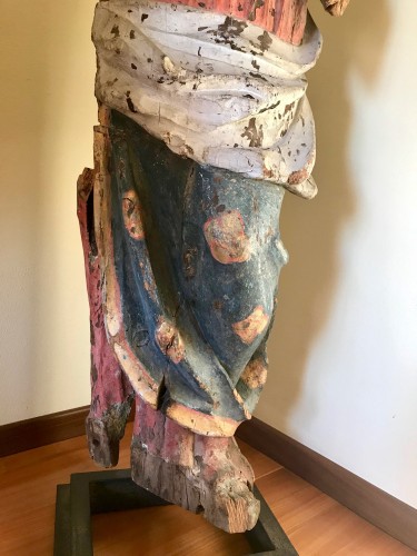 Antiquités - Grande Madonne en bois polychrome, Italie XIVe siècle